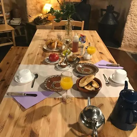 Cozy In Robledillo De Gata, 45 M² With Garden View شقة